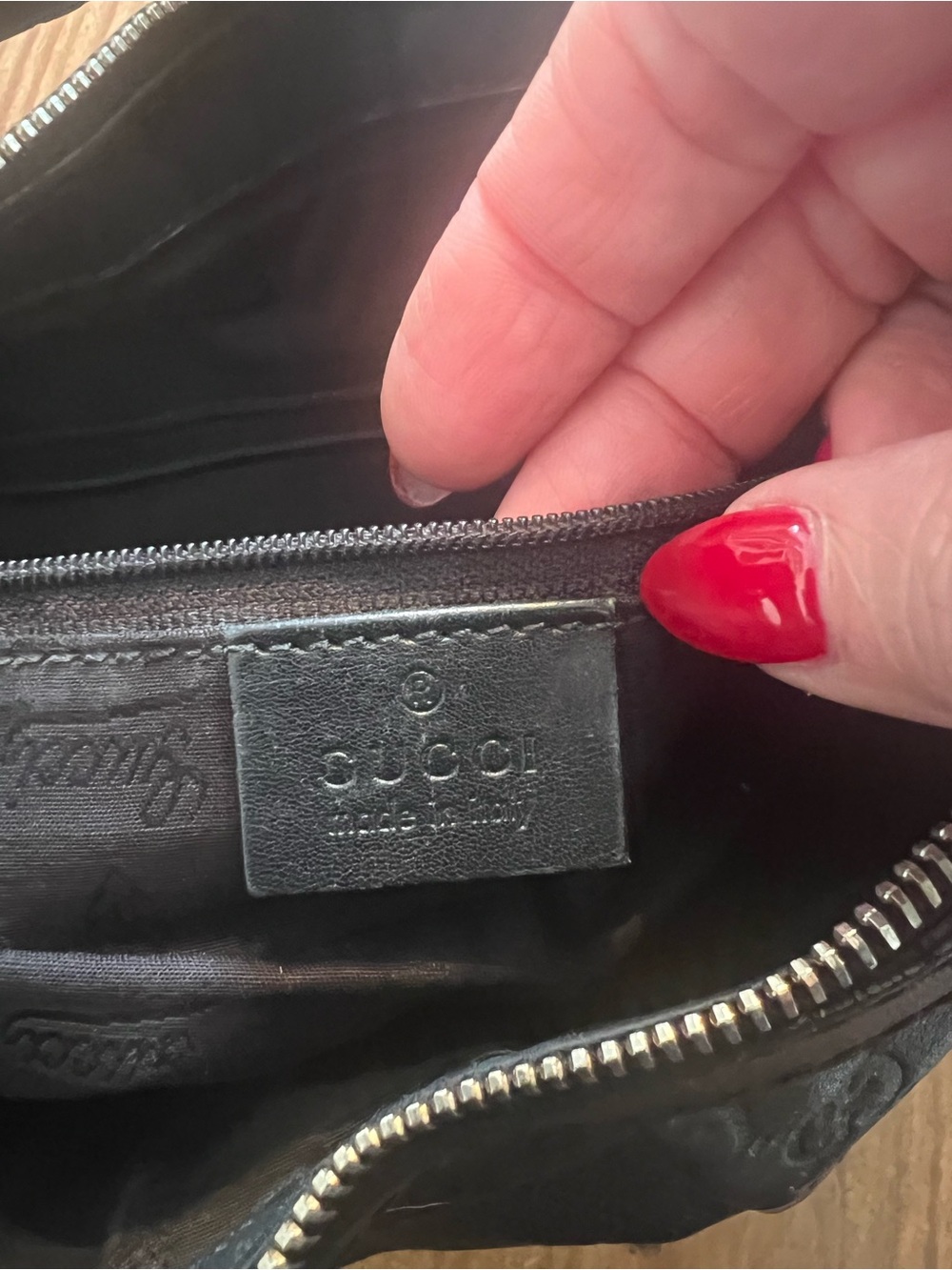 Gucci Black Leather Sukey Guccissima Shoulder Bag - Picture 6 of 11